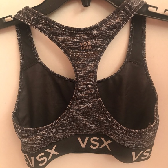 VS Sport Small Sports Bra - Picture 2 of 3